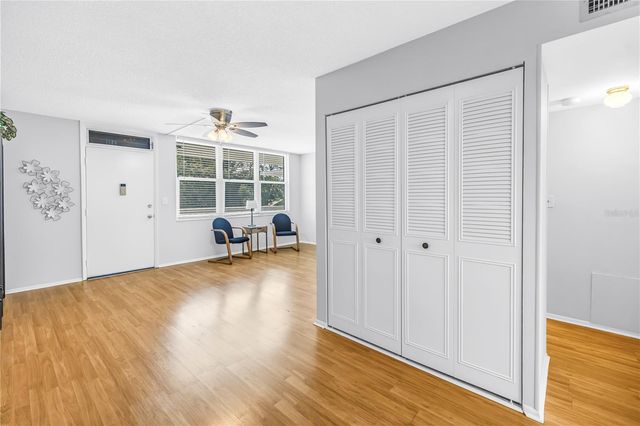4720 LOCUST STREET NE 318, St Petersburg, FL 33703