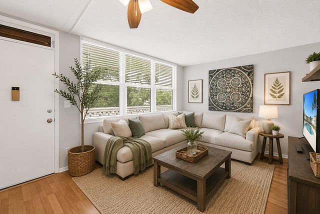 4720 LOCUST STREET NE 318, St Petersburg, FL 33703
