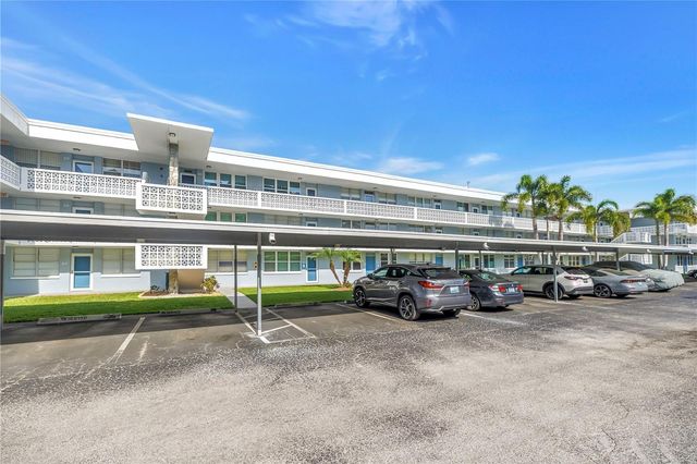 4720 LOCUST STREET NE 318, St Petersburg, FL 33703