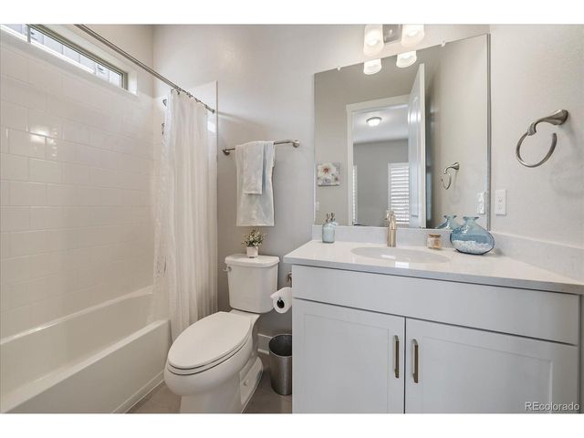 3236 Offbeaten Pl, Castle Rock, CO 80108