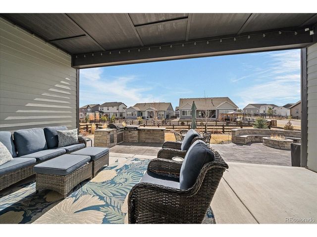 3236 Offbeaten Pl, Castle Rock, CO 80108