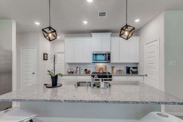 17514 Rosette Grass Drive, Conroe, TX 77385