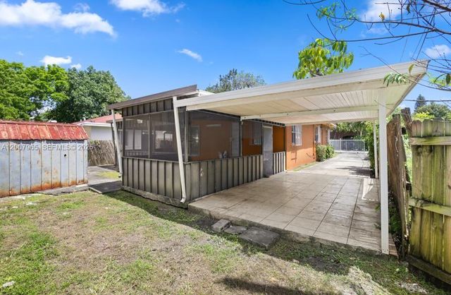 3720 NW 20th Ct 0, Miami, FL 33142