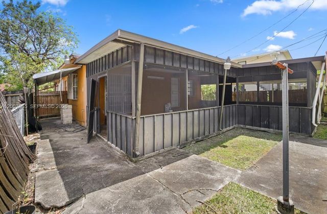 3720 NW 20th Ct 0, Miami, FL 33142