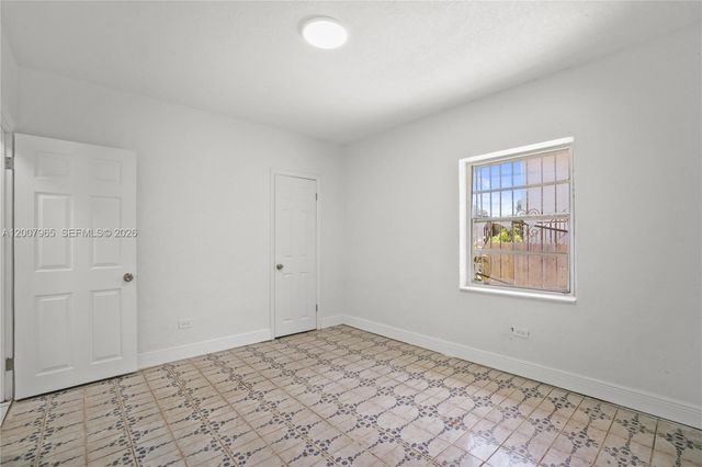 3720 NW 20th Ct 0, Miami, FL 33142