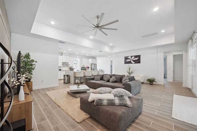 5897 SIERRA CROWN STREET, Mount Dora, FL 32757