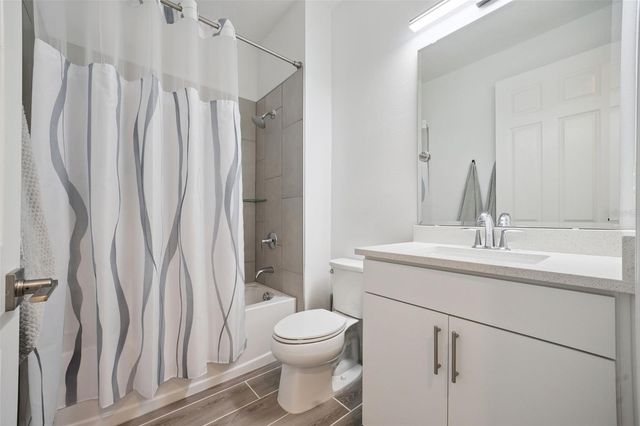 5897 SIERRA CROWN STREET, Mount Dora, FL 32757