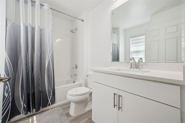 5897 SIERRA CROWN STREET, Mount Dora, FL 32757