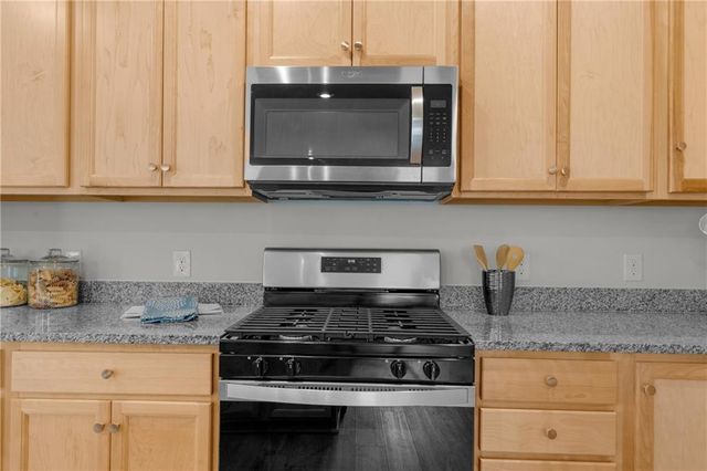 6451 Crest Brook Way, Buford, GA 30518