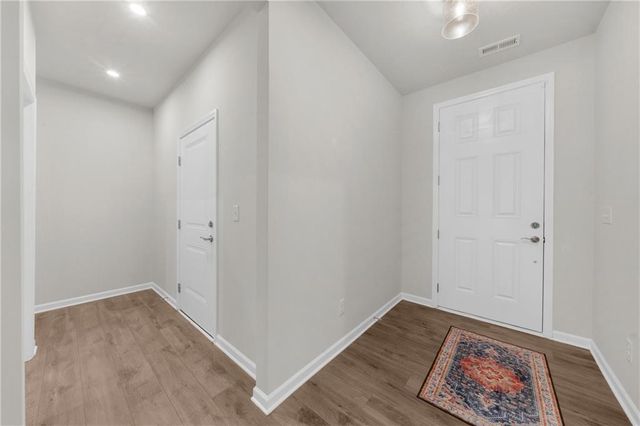 6451 Crest Brook Way, Buford, GA 30518