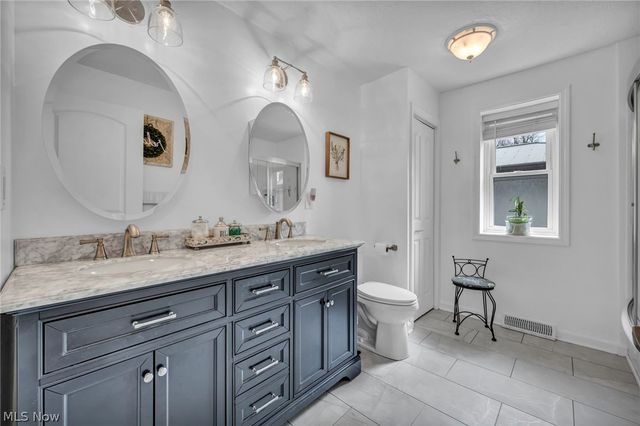 9753 Prospect Road, Strongsville, OH 44149