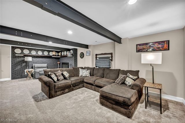 9753 Prospect Road, Strongsville, OH 44149