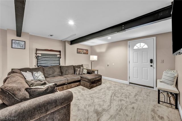 9753 Prospect Road, Strongsville, OH 44149