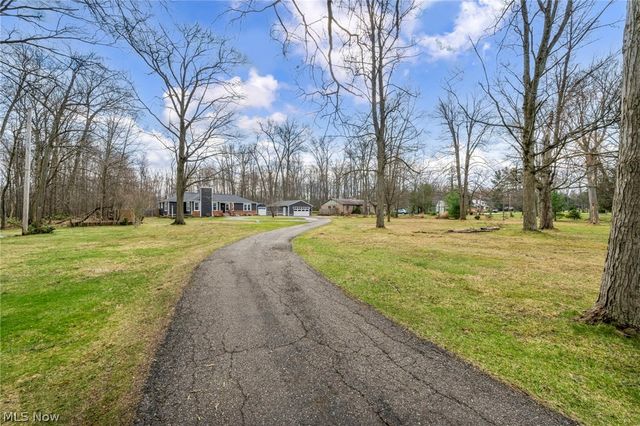 9753 Prospect Road, Strongsville, OH 44149