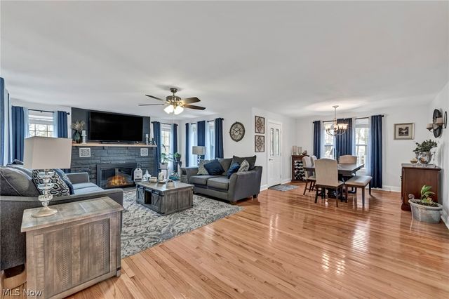 9753 Prospect Road, Strongsville, OH 44149