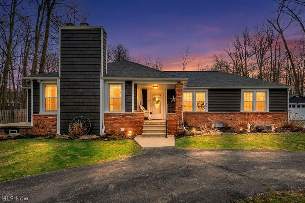 9753 Prospect Road, Strongsville, OH 44149