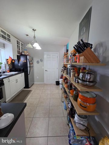 25 COLUMBIA AVE, Trenton, NJ 08618