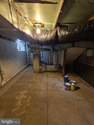 25 COLUMBIA AVE, Trenton, NJ 08618