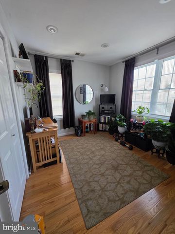 25 COLUMBIA AVE, Trenton, NJ 08618