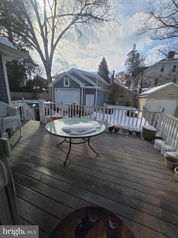 25 COLUMBIA AVE, Trenton, NJ 08618