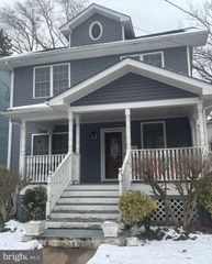 25 COLUMBIA AVE, Trenton, NJ 08618