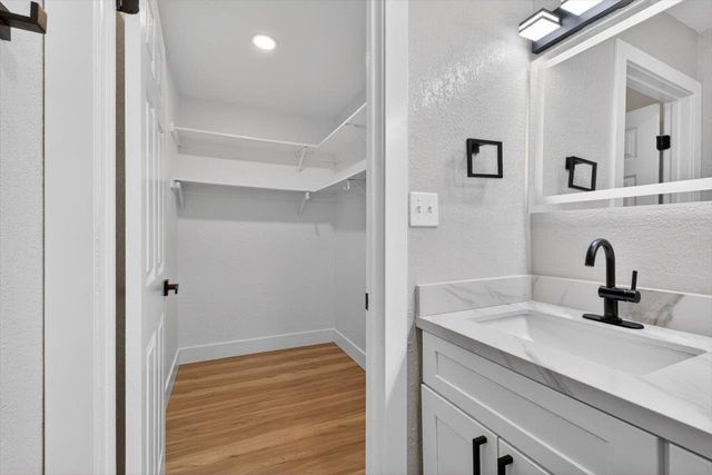 2235 S Whitney Blvd, Rocklin, CA 95677