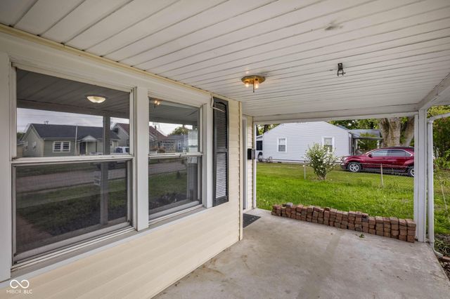 128 E 36th Street, Anderson, IN 46013