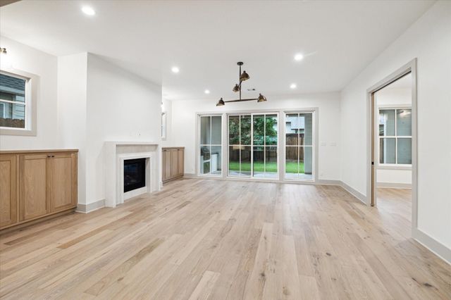 1714 Viking Drive, Houston, TX 77018