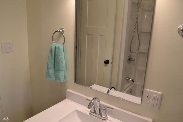 6441 S Arlington Avenue, Indianapolis, IN 46237