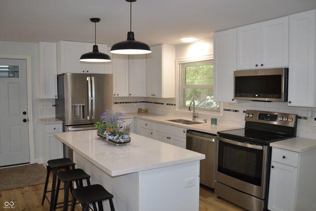 6441 S Arlington Avenue, Indianapolis, IN 46237