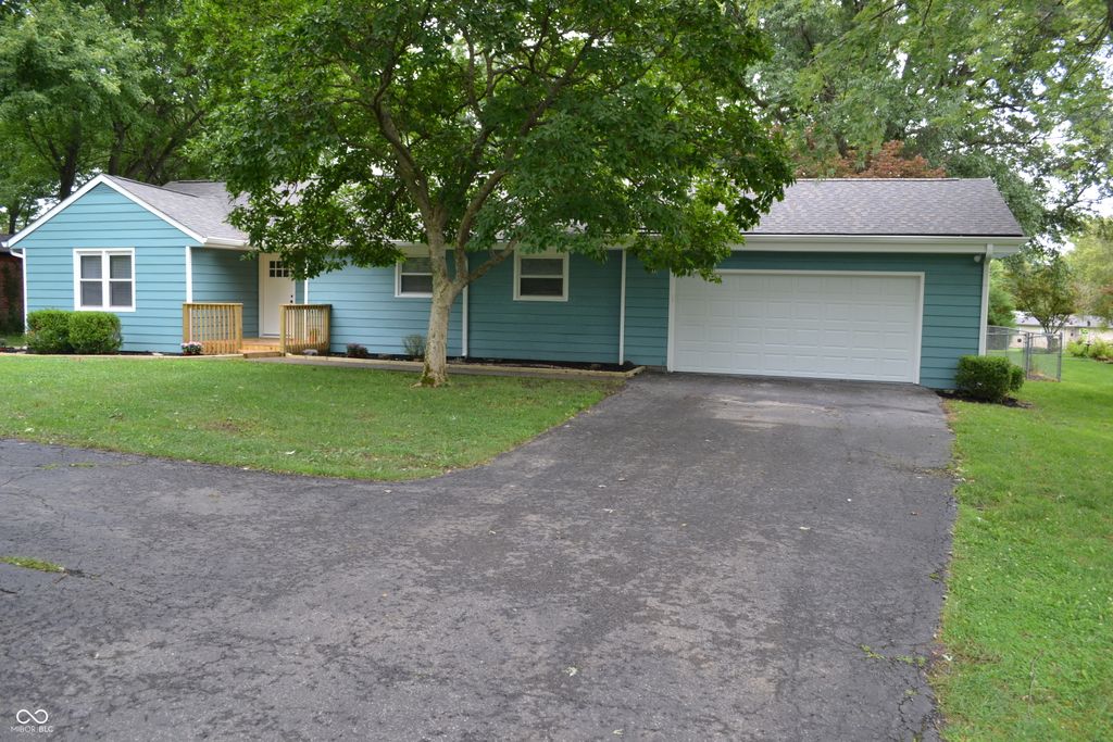 6441 S Arlington Avenue, Indianapolis, IN 46237
