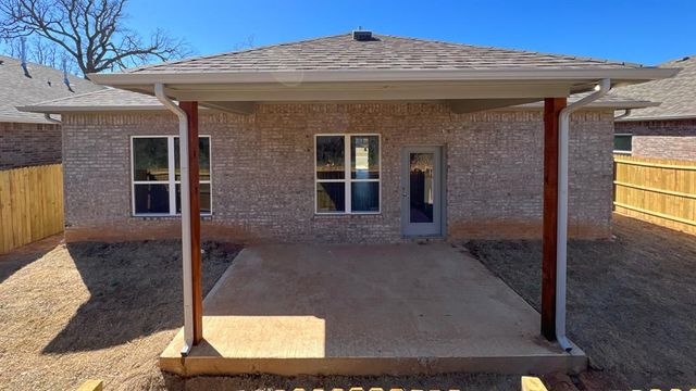 416 Remington Avenue, Jones, OK 73049