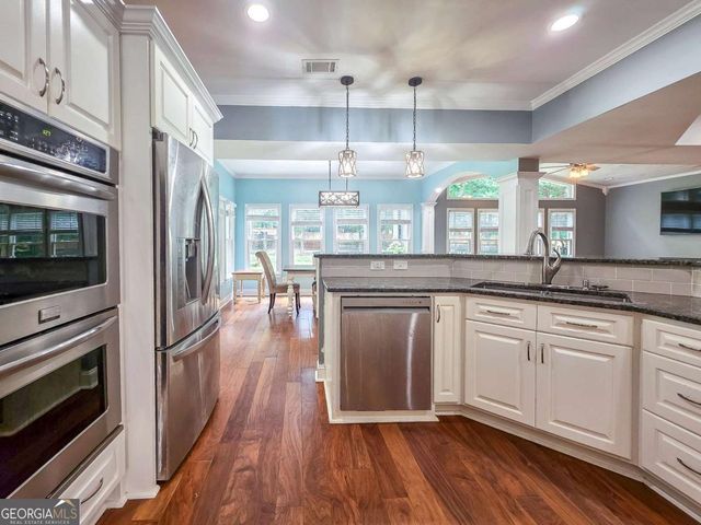 1545 Woodpoint Way, Lawrenceville, GA 30043