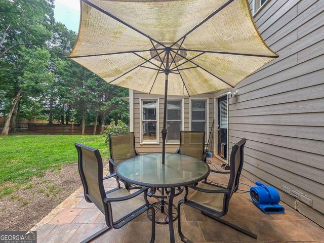 1545 Woodpoint Way, Lawrenceville, GA 30043