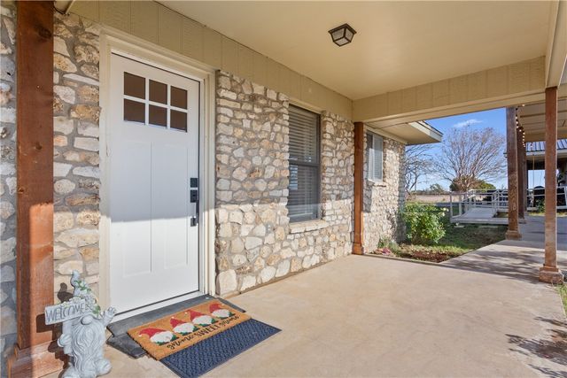 503 CR 2130, Meridian, TX 76665
