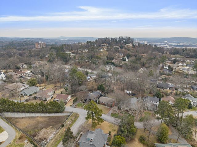 1227 Duane Road, Chattanooga, TN 37405