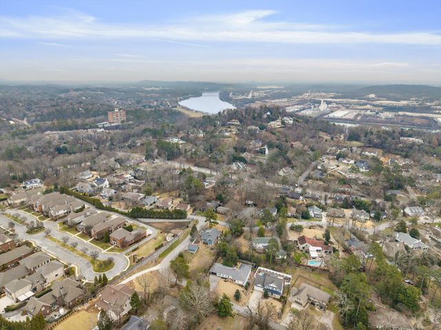 1227 Duane Road, Chattanooga, TN 37405