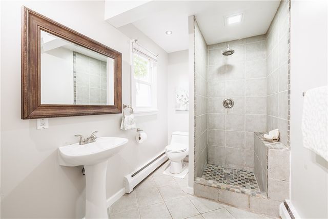 8 Flagstaff Drive, Irondequoit, NY 14622