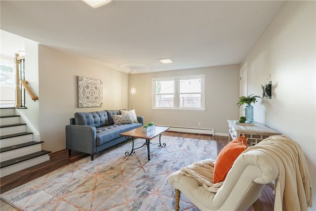 8 Flagstaff Drive, Irondequoit, NY 14622