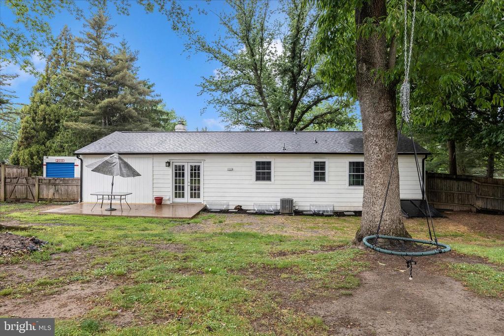 Image 48 of property listing at 28513 WOODVIEW DR, Damascus, MD 20872
