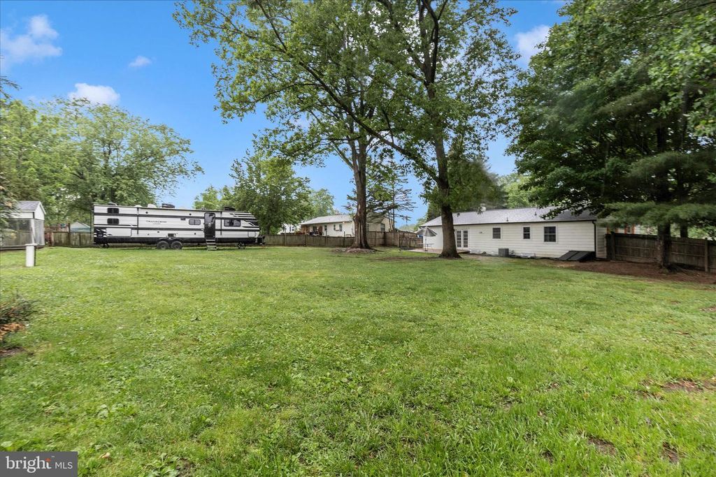 Image 49 of property listing at 28513 WOODVIEW DR, Damascus, MD 20872