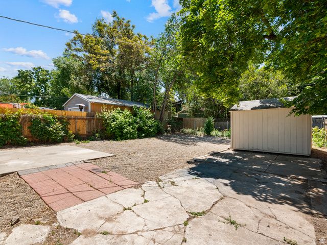 820 E ELM AVE, Salt Lake City, UT 84106
