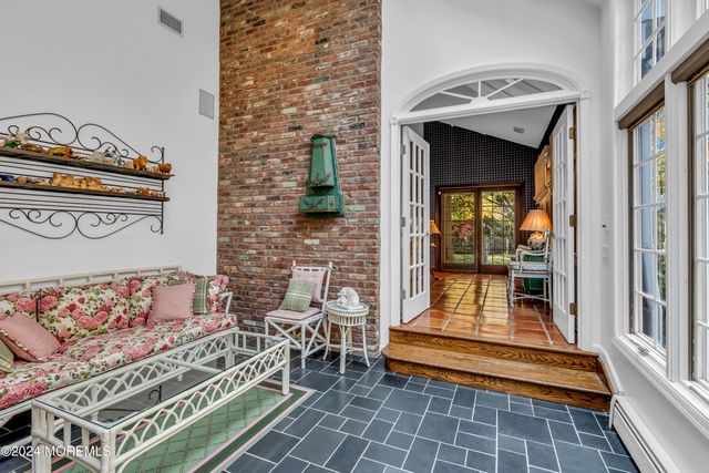 34 Bruns Road, West Allenhurst, NJ 07711