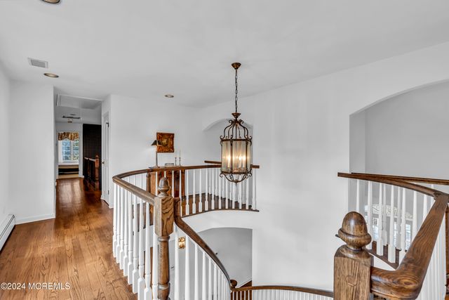 34 Bruns Road, West Allenhurst, NJ 07711