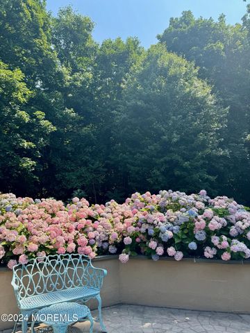 34 Bruns Road, West Allenhurst, NJ 07711