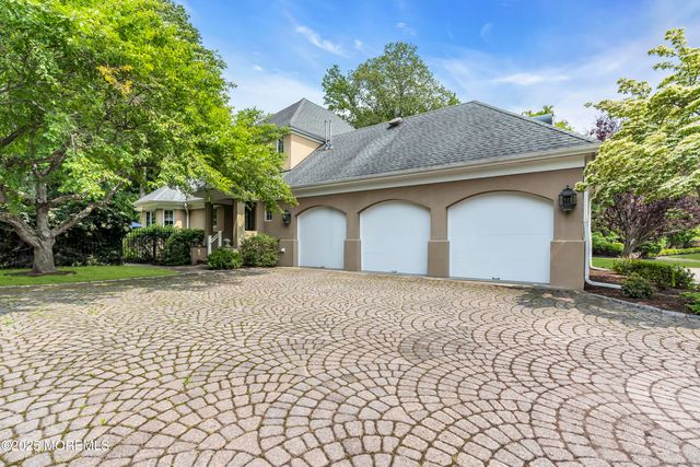 34 Bruns Road, West Allenhurst, NJ 07711