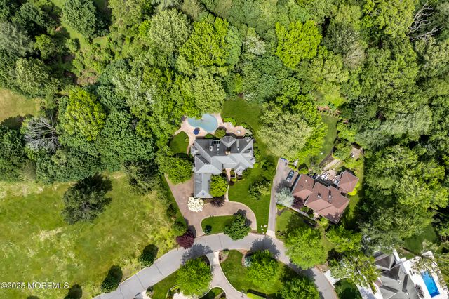 34 Bruns Road, West Allenhurst, NJ 07711