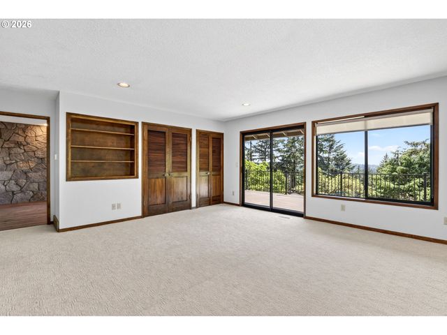 3500 Sw 44TH Ave, Portland, OR 97221