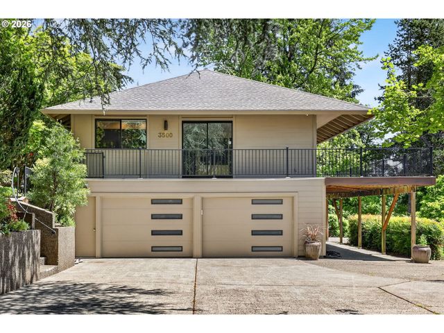 3500 Sw 44TH Ave, Portland, OR 97221