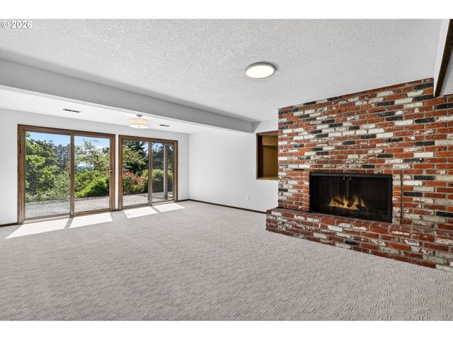 3500 Sw 44TH Ave, Portland, OR 97221